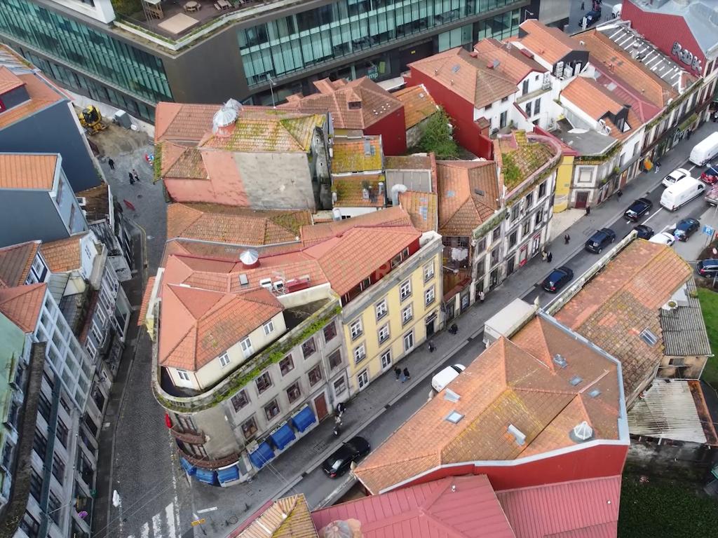 Prédio Histórico no centro do Porto - Image 39